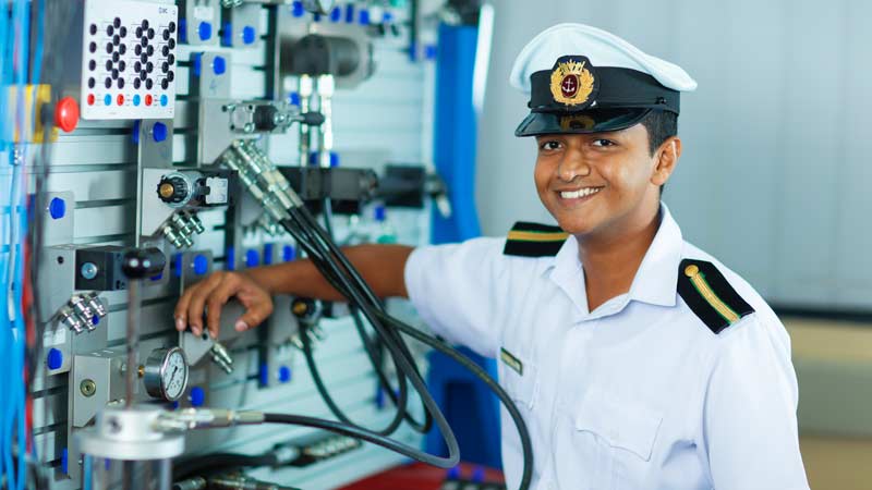 Marine Engineering Courses in Sri Lanka | CINEC Campus